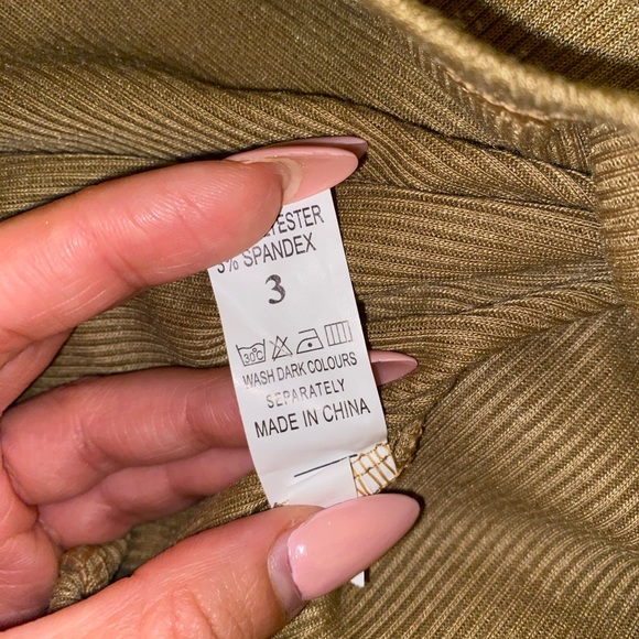 Olive green cut out dress! - Picture 5 of 5